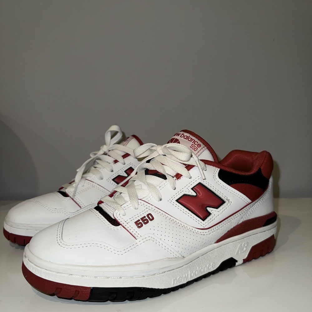 New Balance White and Red Men's Shoes